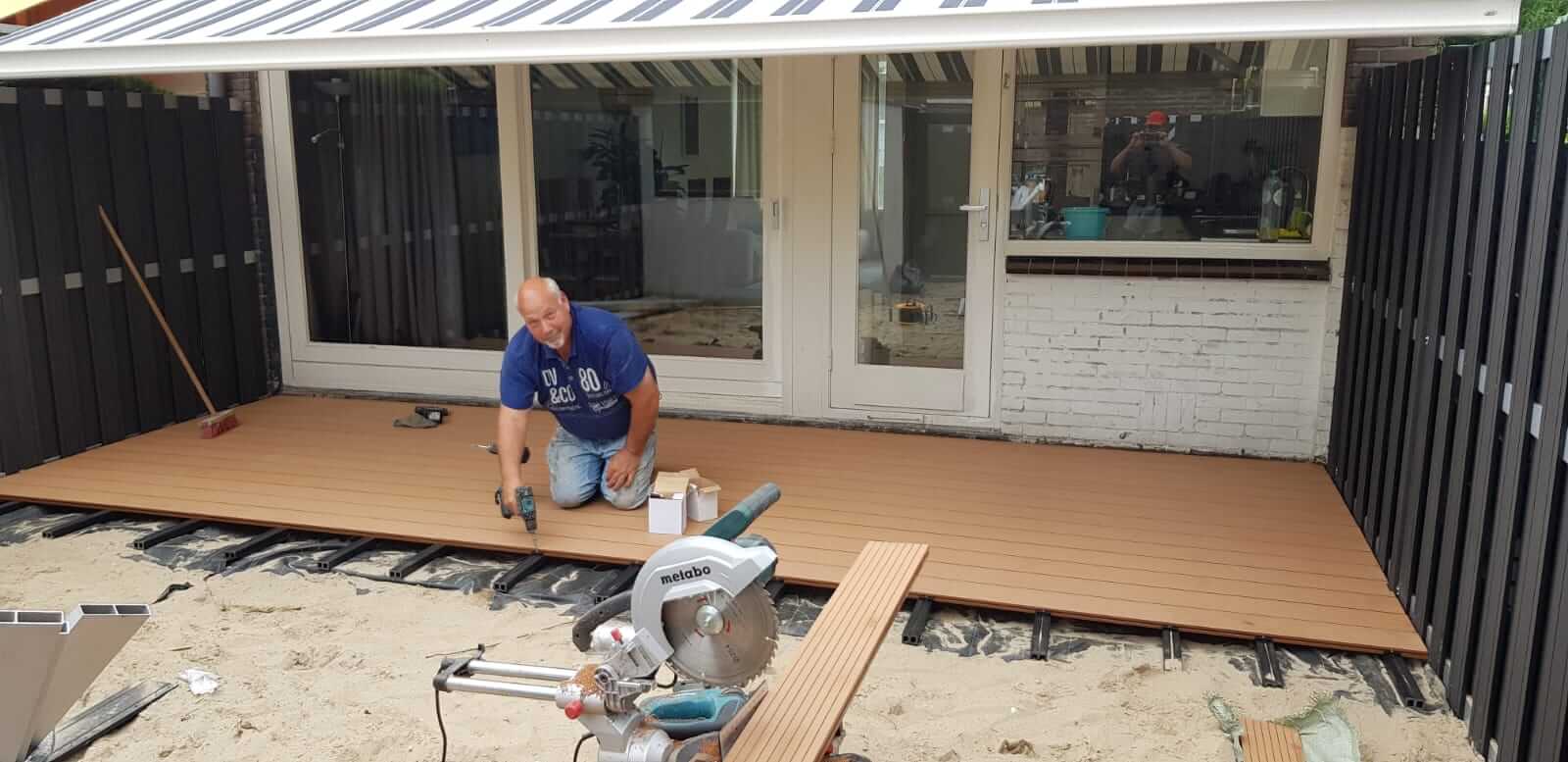 Hekwerk en vlonder plaatsen composiet