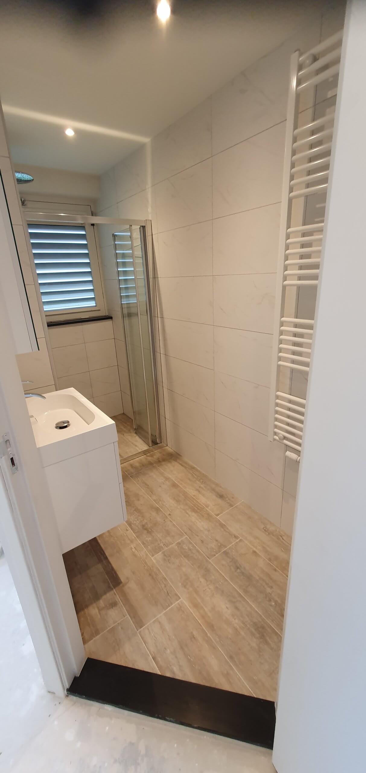 Eenvoudige badkamer Amstelveen